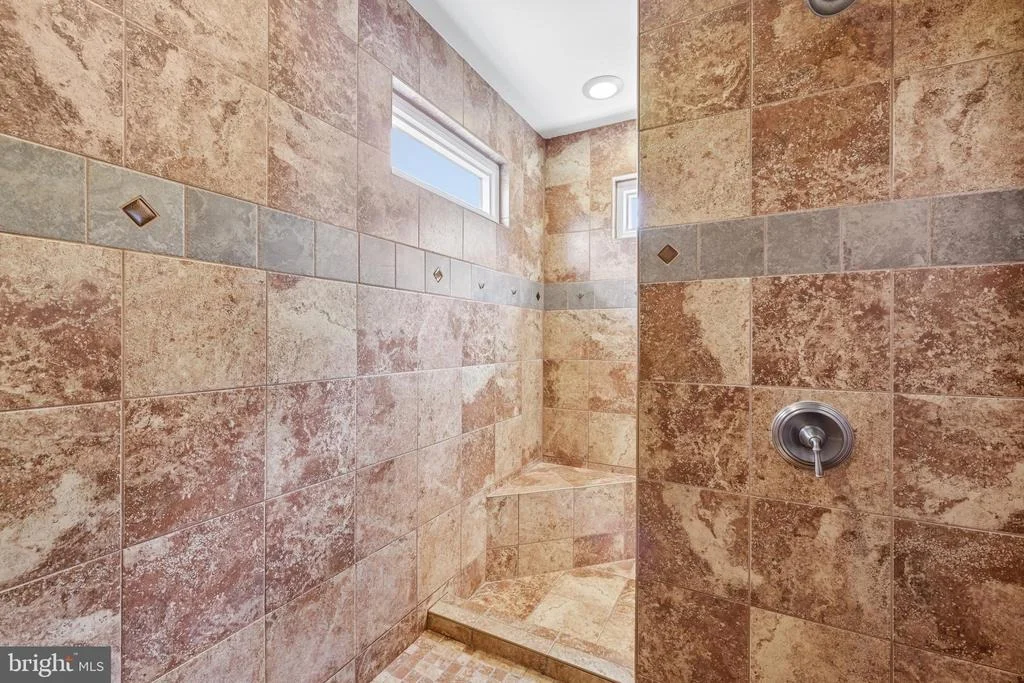 Photo of 902 CLAUSER COURT