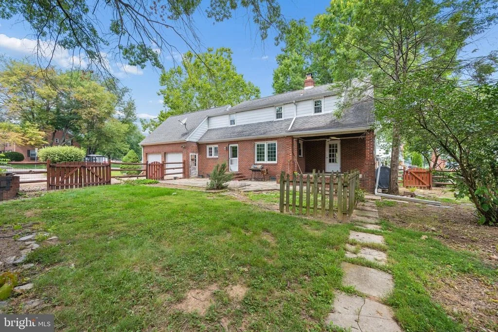 Photo of 118 W 14TH STREET