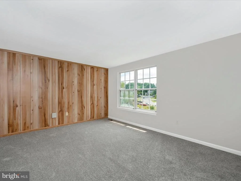 Photo of 802 POINTER RIDGE DRIVE
