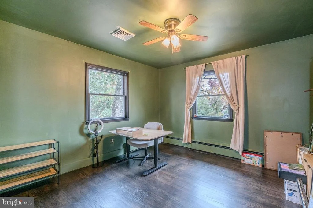 Photo of 1329 DEVILS REACH ROAD