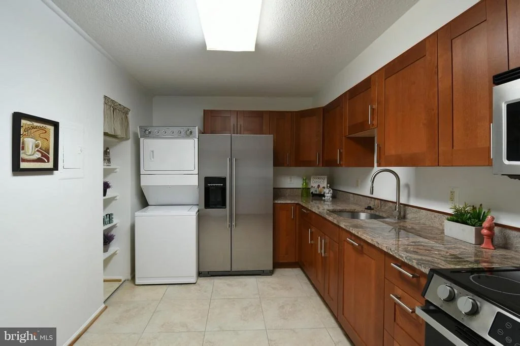 Photo of Unit 201 at 5902 MOUNT EAGLE DRIVE