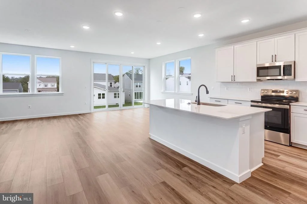 Photo of 624 CLOVER LANE