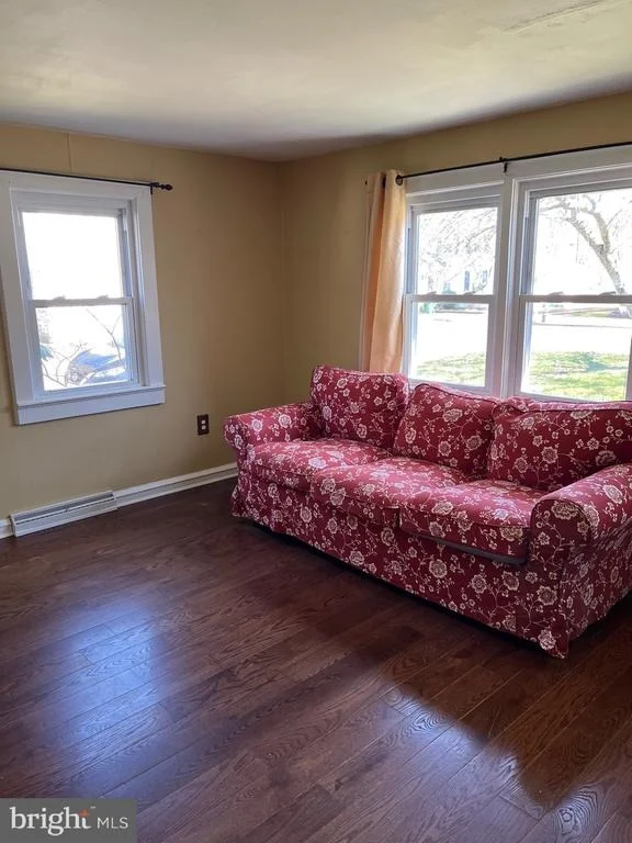 Photo of 1079 KINGS HIGHWAY