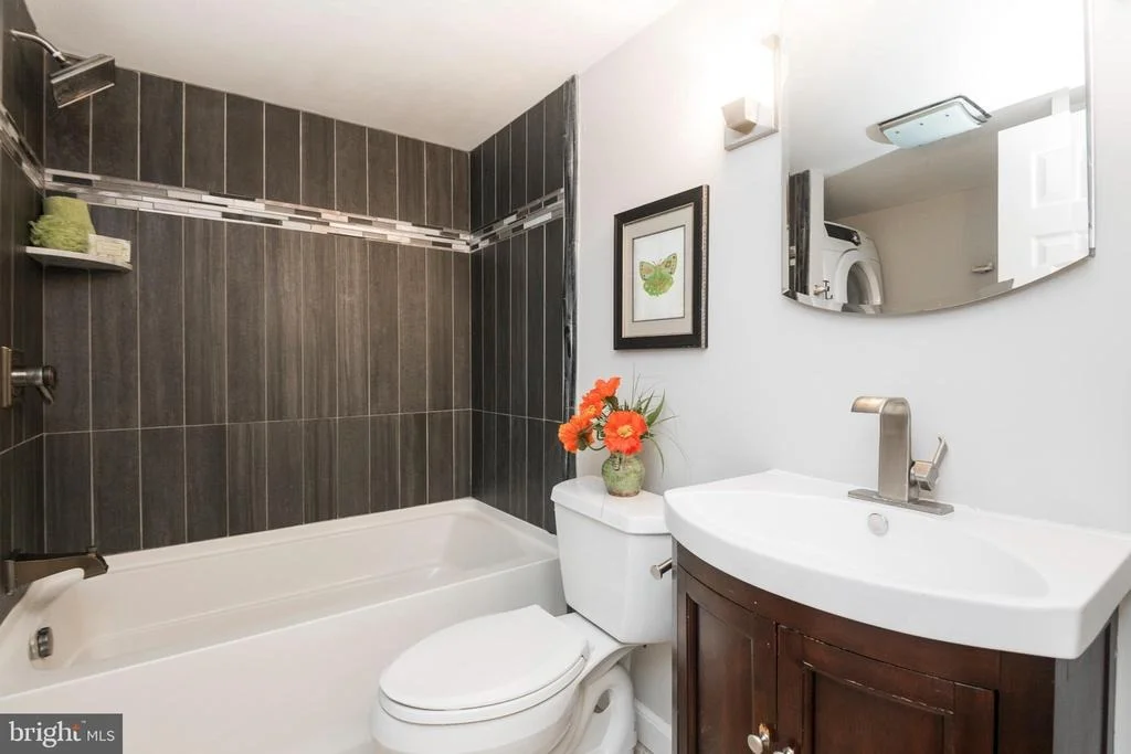 Photo of 9353 TORRENT ROW