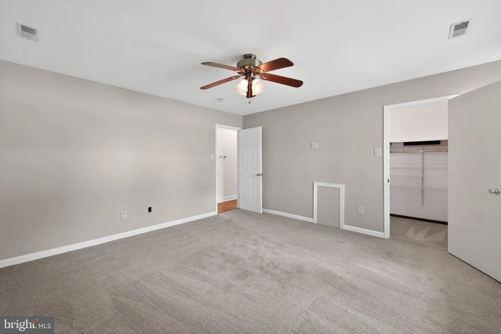 Photo of 302 WINDSOR LANE