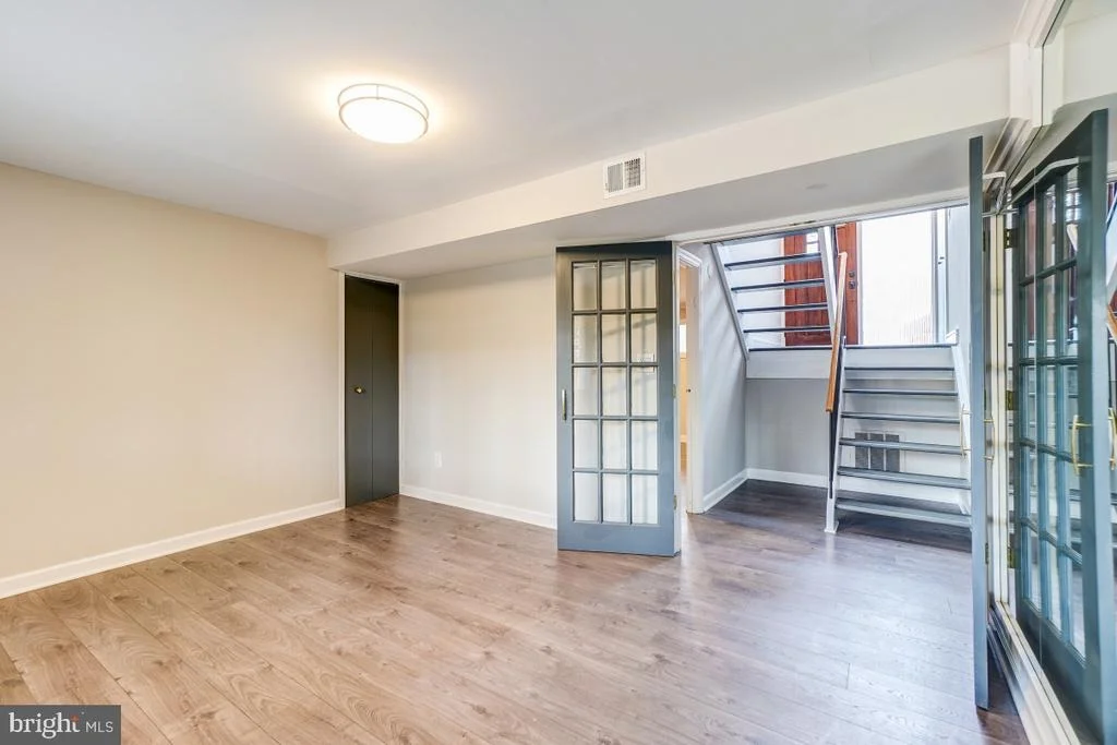 Photo of 7702 HAMILTON SPRING ROAD