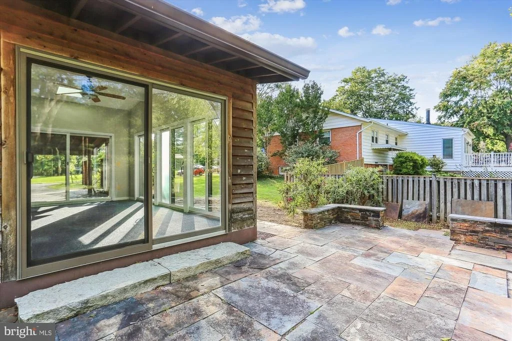 Photo of 816 OLIVE DRIVE