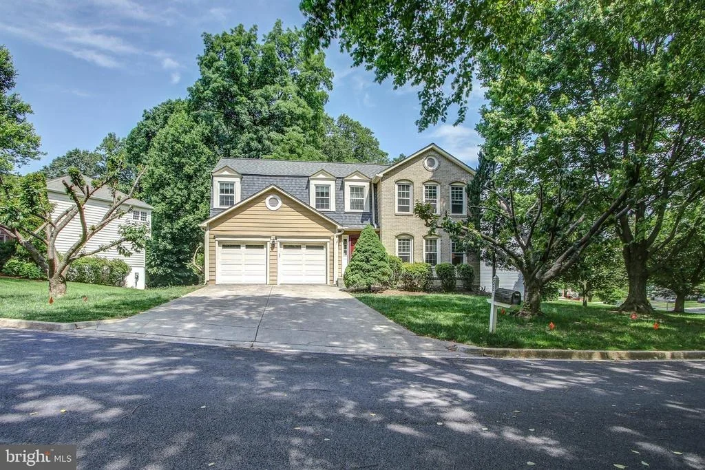 Photo of 521 RIDGEWELL WAY