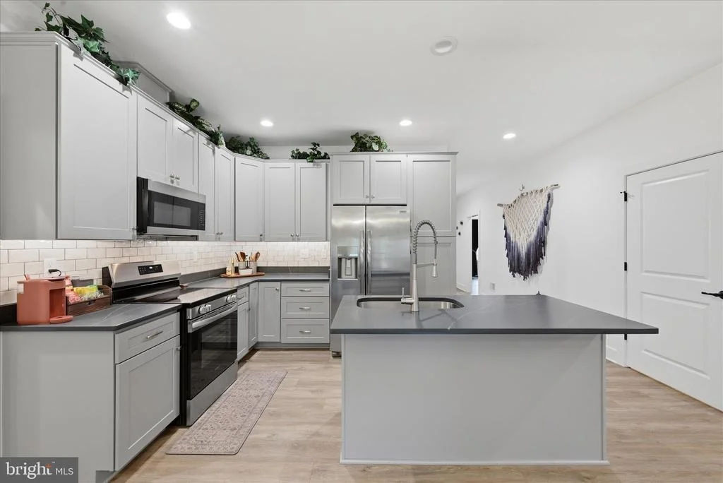 Photo of 114 MASTERS DRIVE