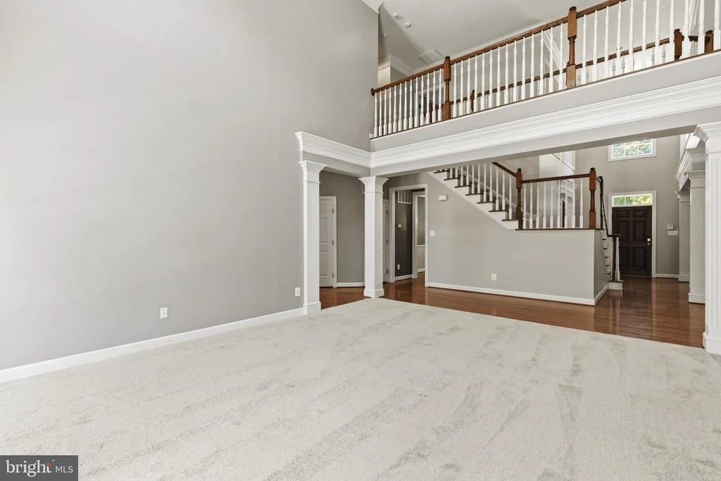Photo of 1124 OAK TREE DRIVE