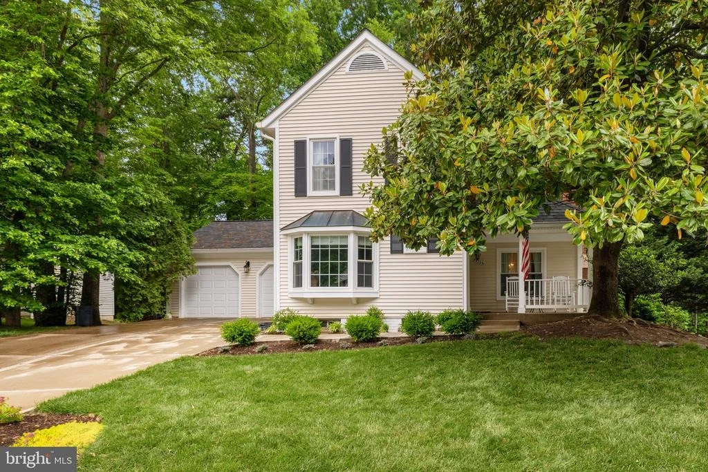 Photo of 9206 NORTHEDGE DRIVE