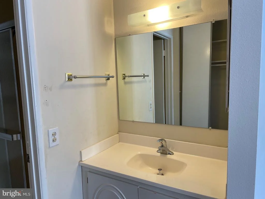 Photo of Unit 142A at 3510 FOREST EDGE DRIVE