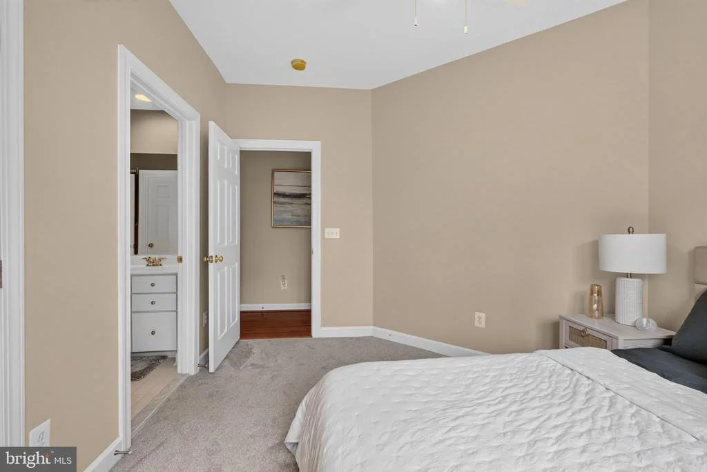 Photo of 6518 DEBHILL LANE