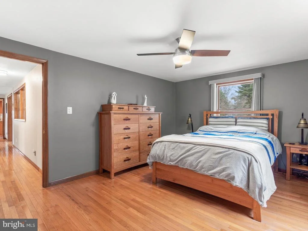 Photo of 18122 CASHELL ROAD