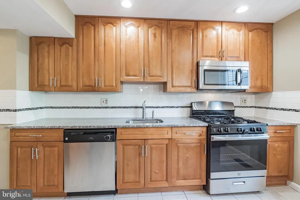 Photo of Unit 5C at 8471 IMPERIAL DRIVE