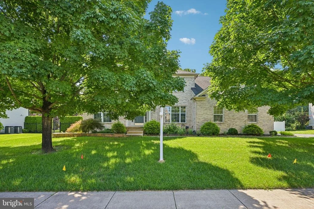 Photo of 7 LONGFELLOW LANE