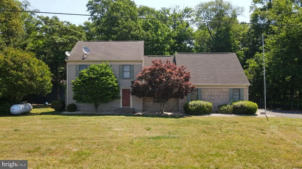 Photo of 28011 LINE ROAD
