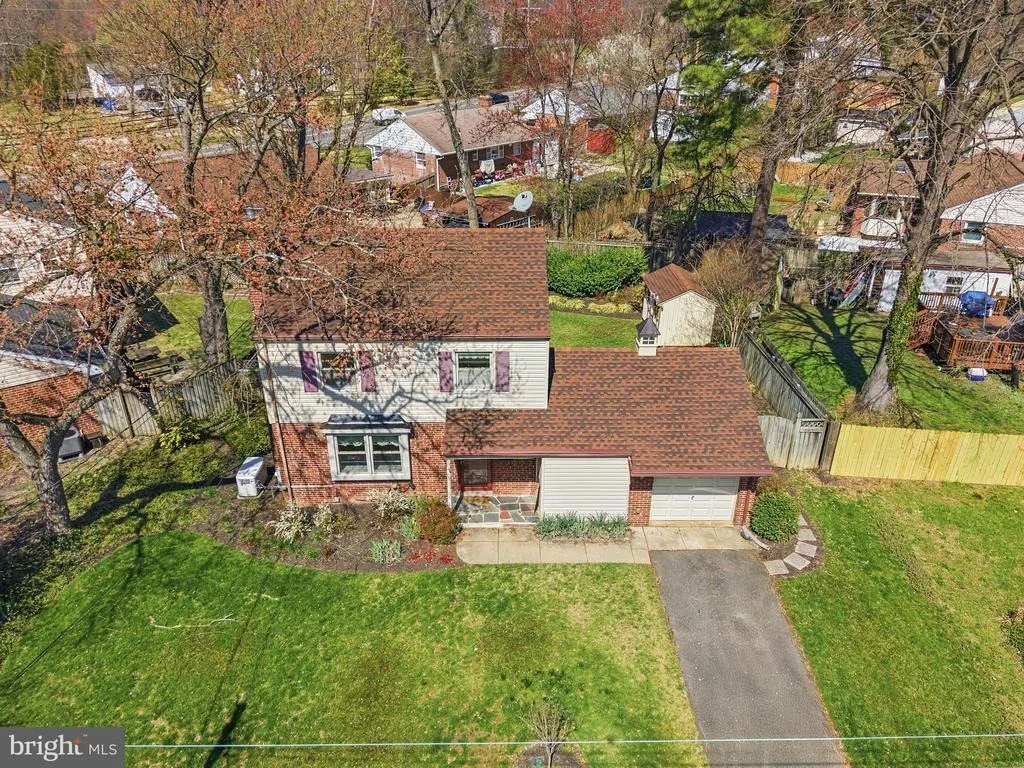 Photo of 2502 HUGHES ROAD