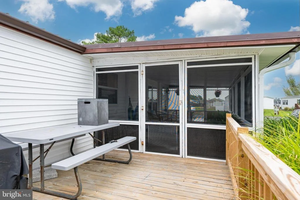 Photo of 35546 PINE DRIVE