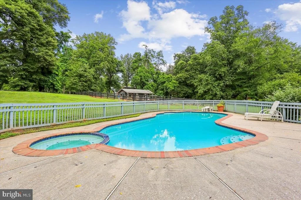 Photo of 8603 BRICKYARD ROAD
