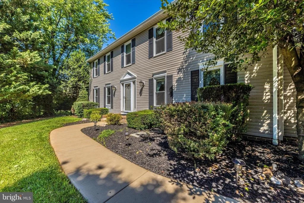 Photo of 4824 OLD MIDDLETOWN