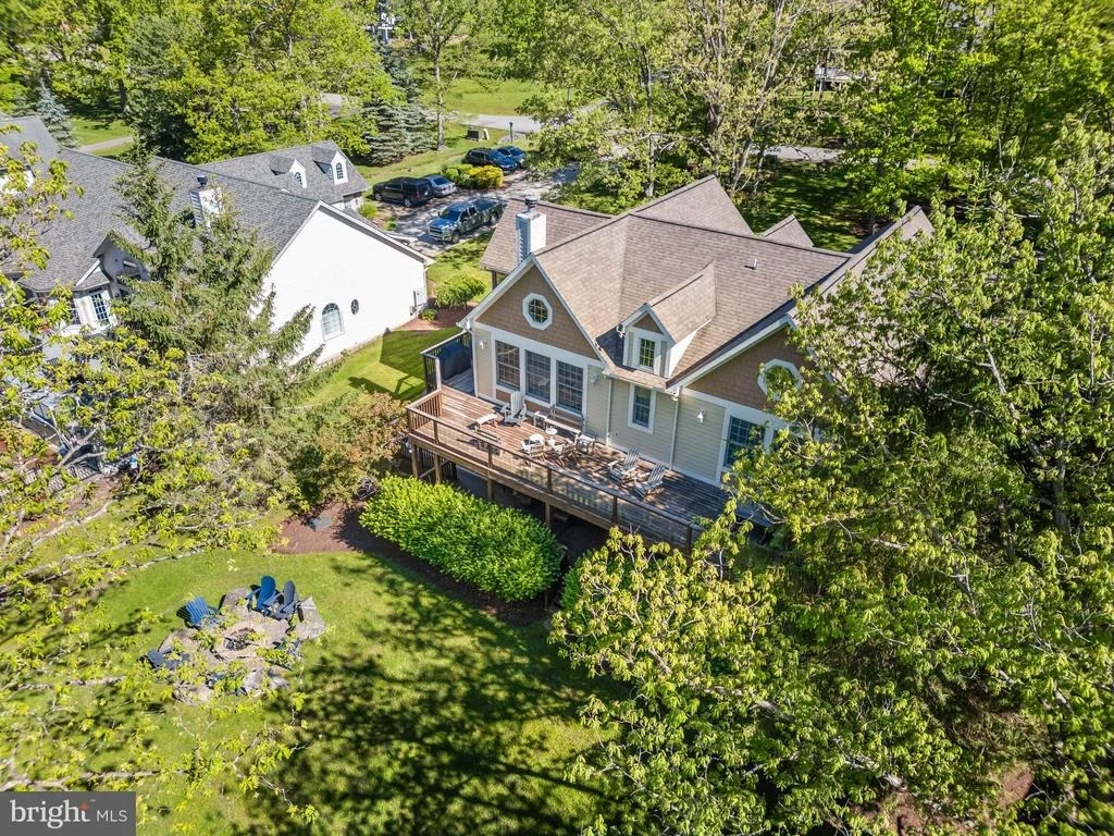 Photo of 200 STILWATER DRIVE