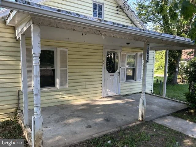 Photo of 1124 CONWAY STREET