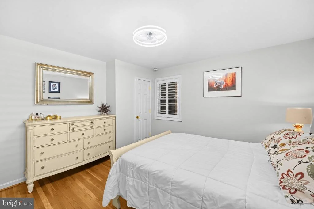 Photo of 1600 FLORA LANE