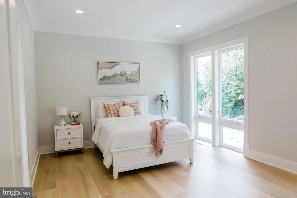 Photo of 1101 CLOVER DRIVE