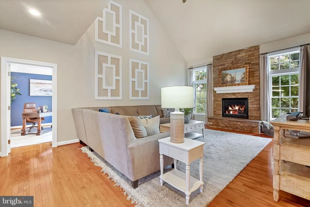 Photo of 6518 DEBHILL LANE