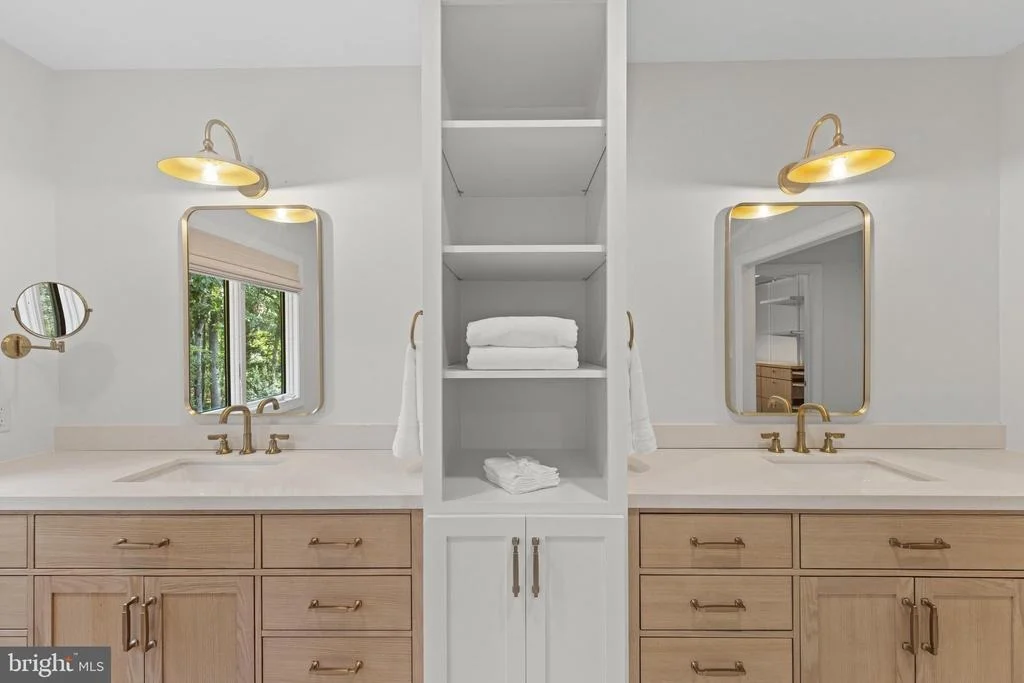 Photo of 123 GLADE CIRCLE W