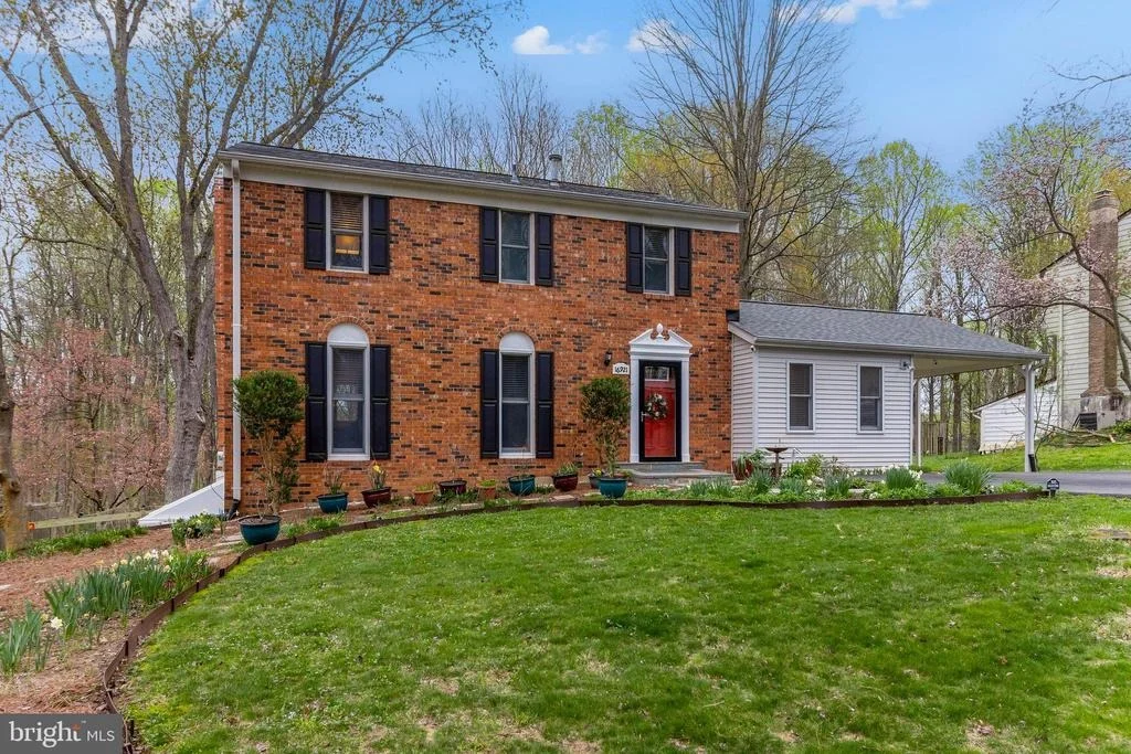 Photo of 16921 OLDE MILL RUN