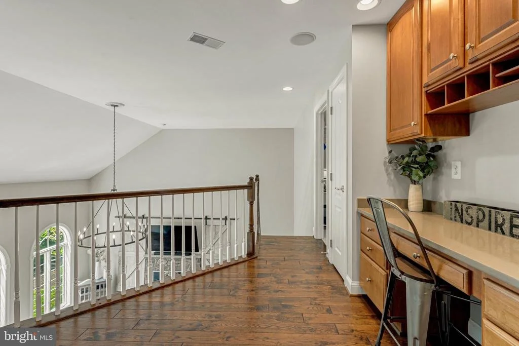 Photo of 24168 SPRING MEADOW CIRCLE