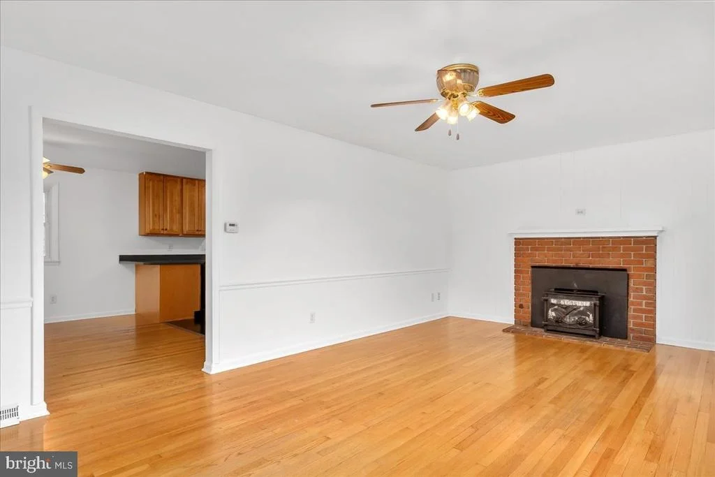 Photo of 10602 OAKTREE CIRCLE