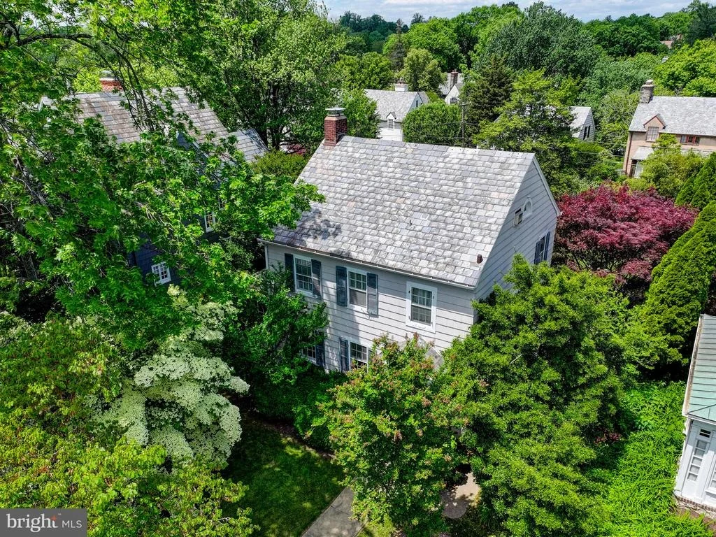 Photo of 326 SAINT DUNSTANS ROAD