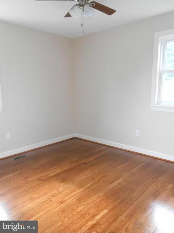 Photo of 7602 MCCLELLAN AVENUE