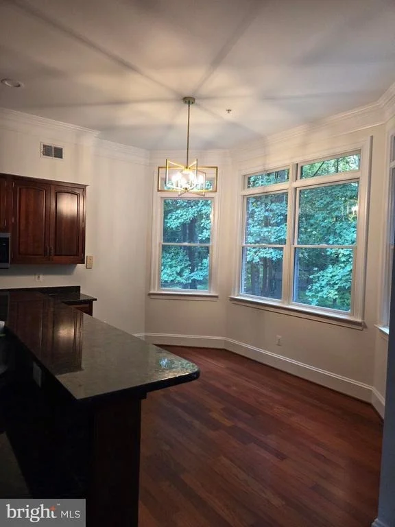 Photo of 6405 CHEW ROAD