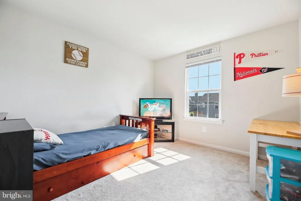 Photo of 231 PICKETT STREET