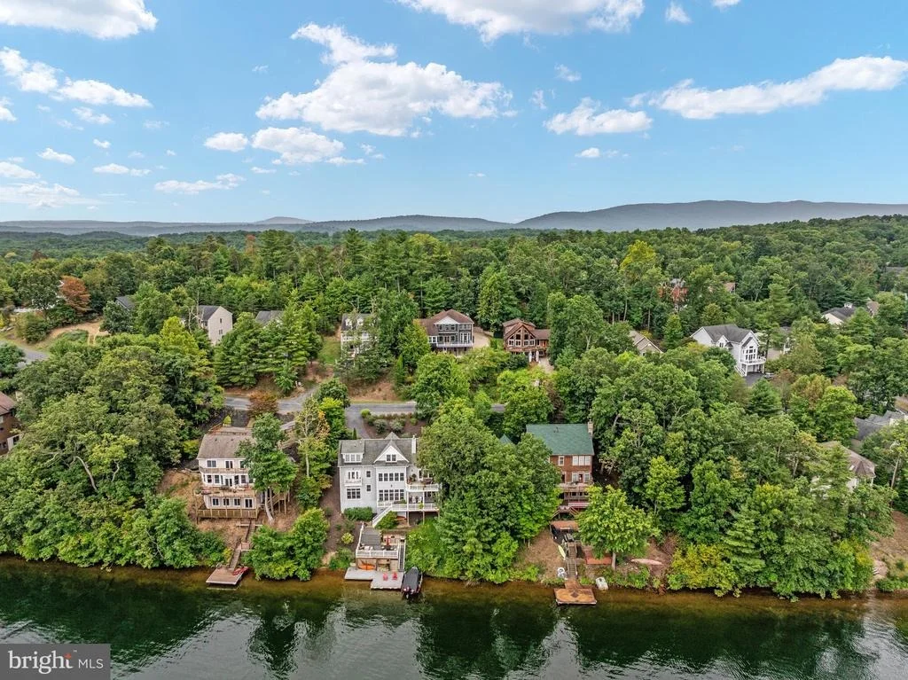 Photo of 111 WATERSIDE LANE
