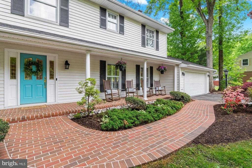 Photo of 1754 LONG GREEN DRIVE