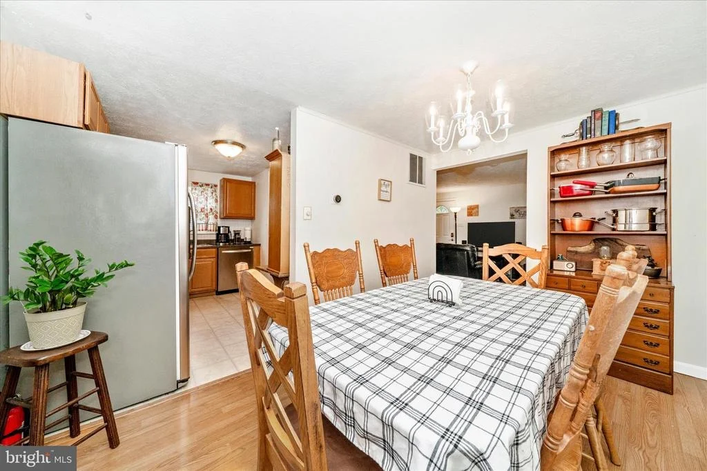 Photo of 212 WINTERGREEN LANE