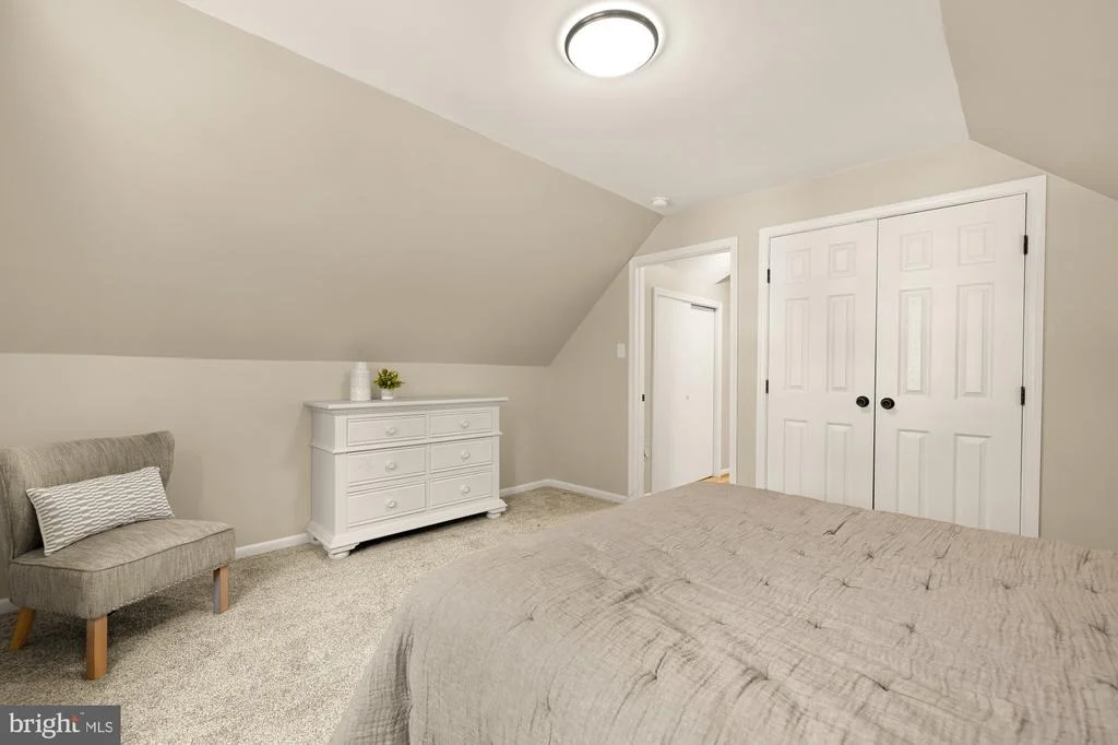 Photo of 45383 PERSIMMON LANE