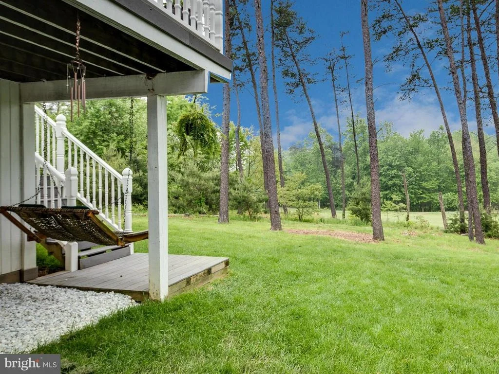 Photo of 6054 AVALON DRIVE