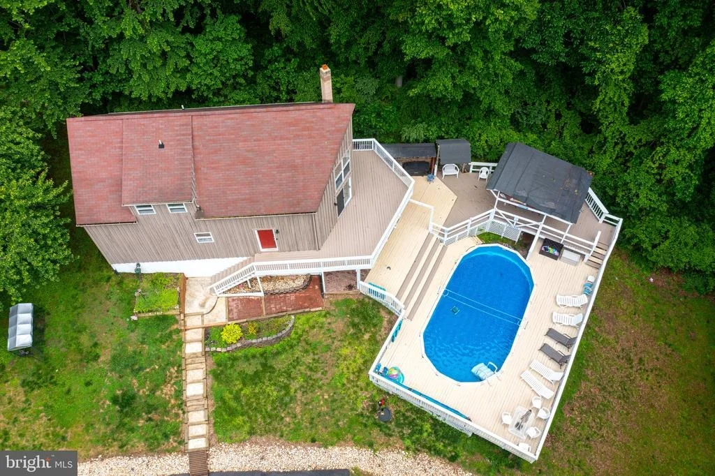 Photo of 44 ALGONQUIN DRIVE