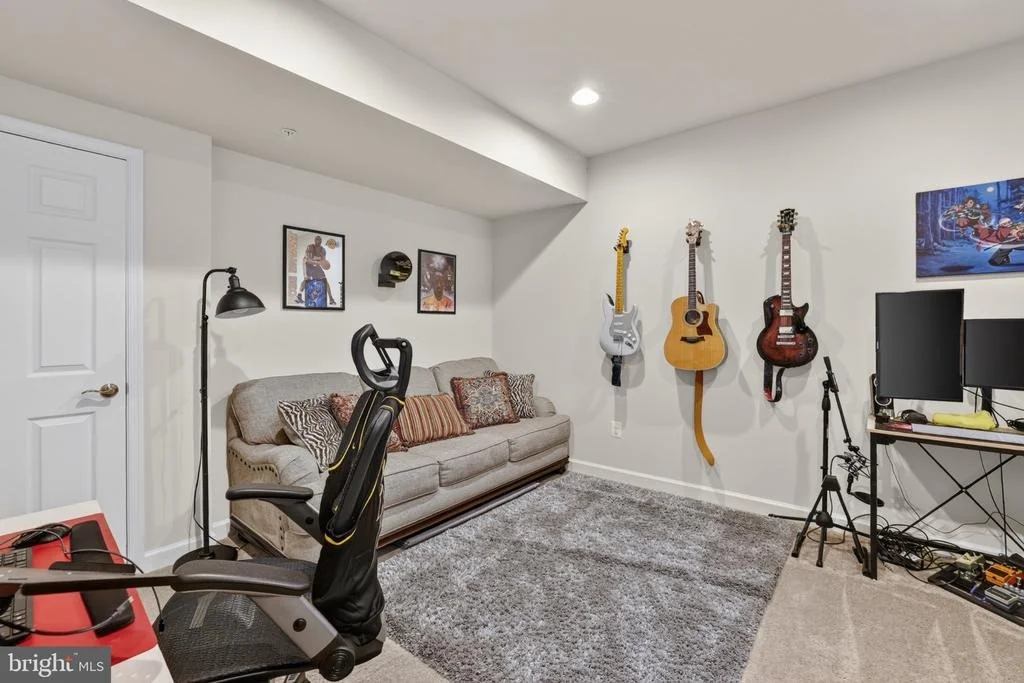 Photo of 6004 HUNT WEBER DRIVE