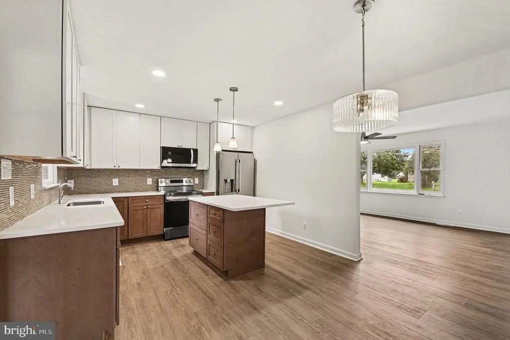 Photo of 132 MACINTOSH DRIVE