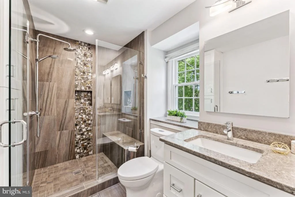 Photo of 7313 LANGSFORD COURT