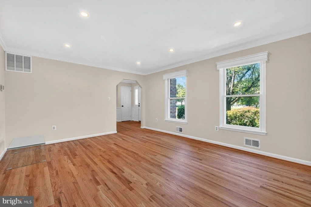 Photo of 15001 NOTLEY ROAD