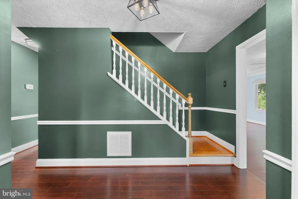 Photo of 13360 CAMERON COURT