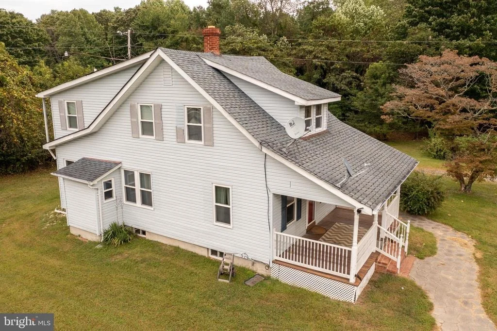 Photo of 1110 DARES BEACH ROAD